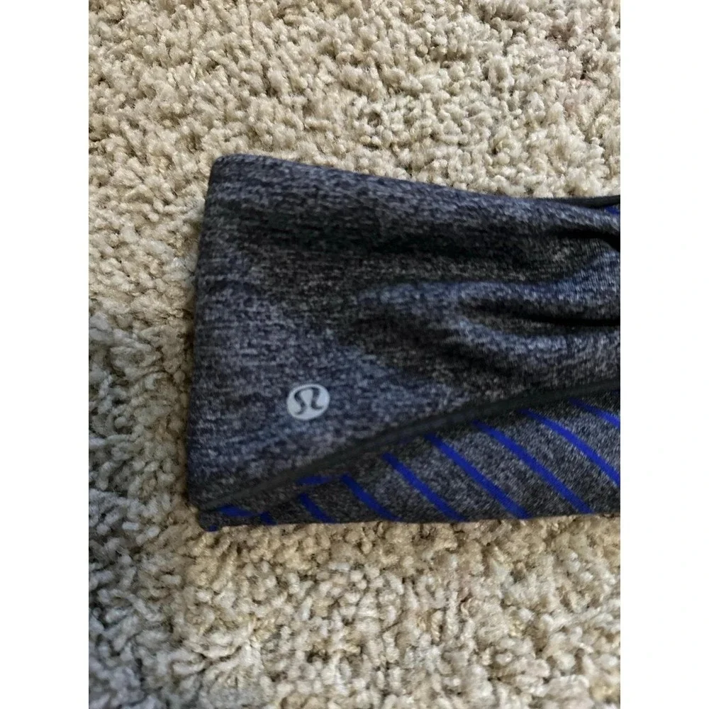Lululemon Headband Heathered Gray/Black Reversible Running Yoga Sporty Logo.